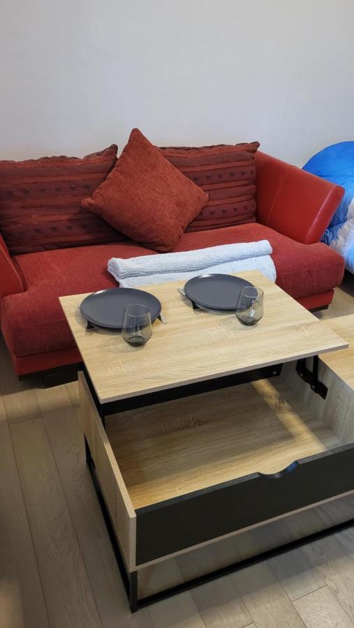 Appartement Jolie Vue Wifi Besançon Kültér fotó