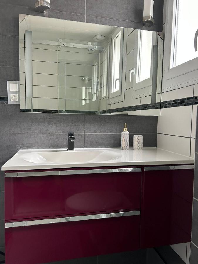Appartement Jolie Vue Wifi Besançon Kültér fotó
